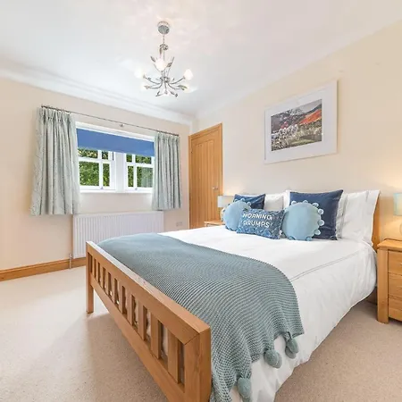 Springbank & Summerbank Cottages, Coniston, Sleeps 8 Feriehus Coniston